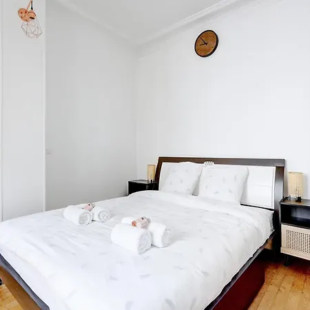 Apartment Elegance Haussmannienne Au Coeur Du Marais