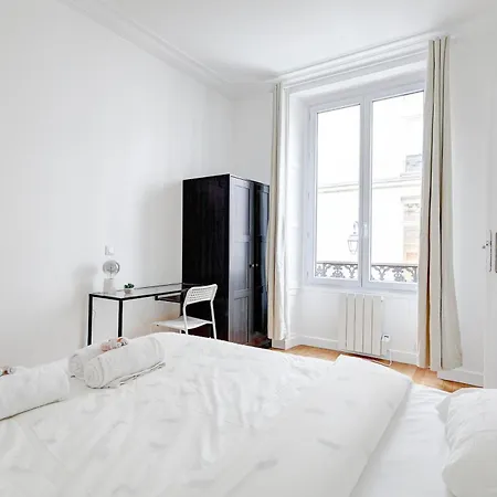 Apartment Elegance Haussmannienne Au Coeur Du Marais